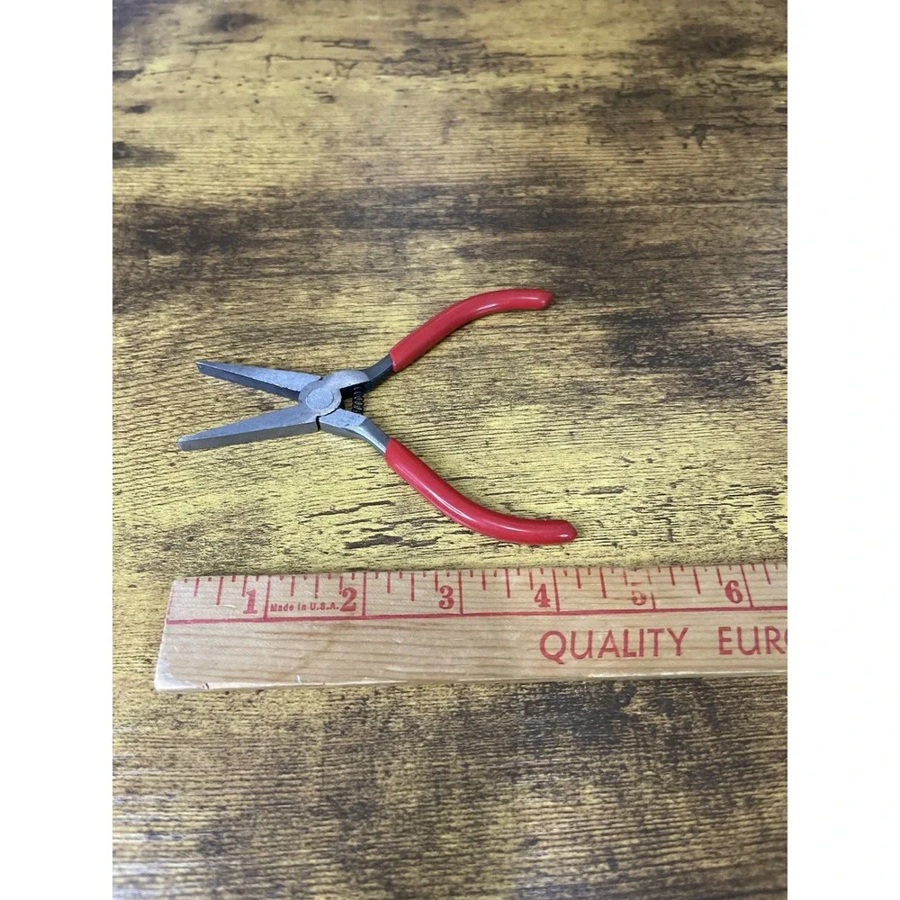 Vintage Short Needle Nose Pliers Specialty‎ Vigor Prideline Rubberized Handle
